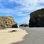 Casa De Mia Beachfront Playa De Catedrales Ribadeo